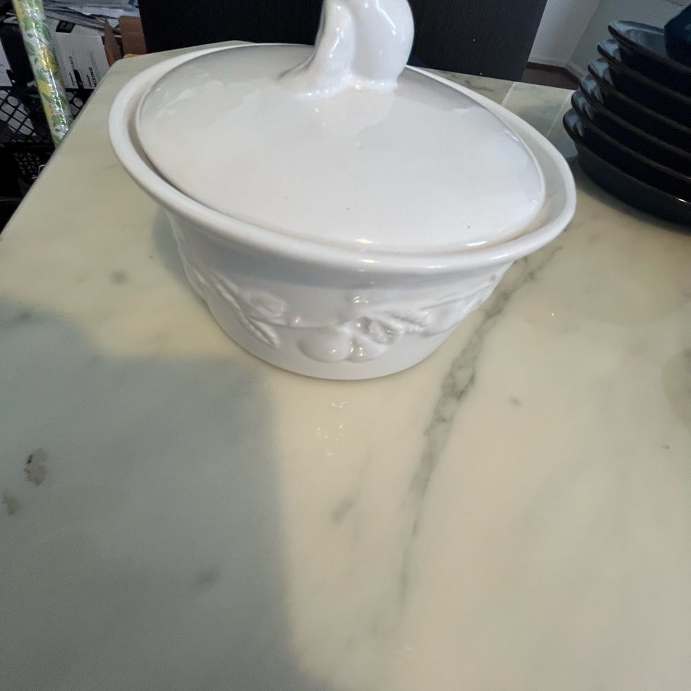Lilian Vernon sugar Bowl